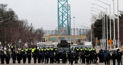 Trudeau expected to use emergency powers in attempt to quell protests