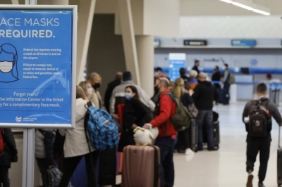Texas sues to unmask travelers