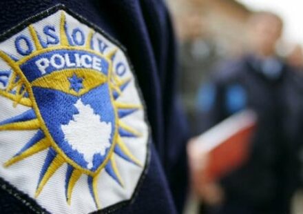 Policija Kosova: Albaniji izručen osumnjičeni za krijumčarenje migranata 1