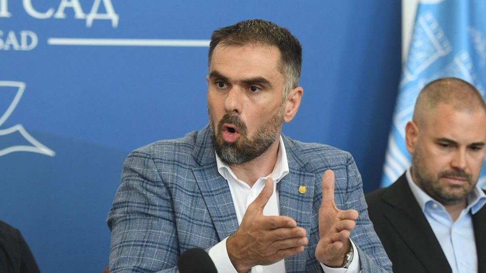 Iz Građanske platforme "100% Sad." poručuju gradonačelniku: Biće referenduma o "Novom Sadu na vodi" 2 Žarko Mićin, gradonačelnik Novog Sada