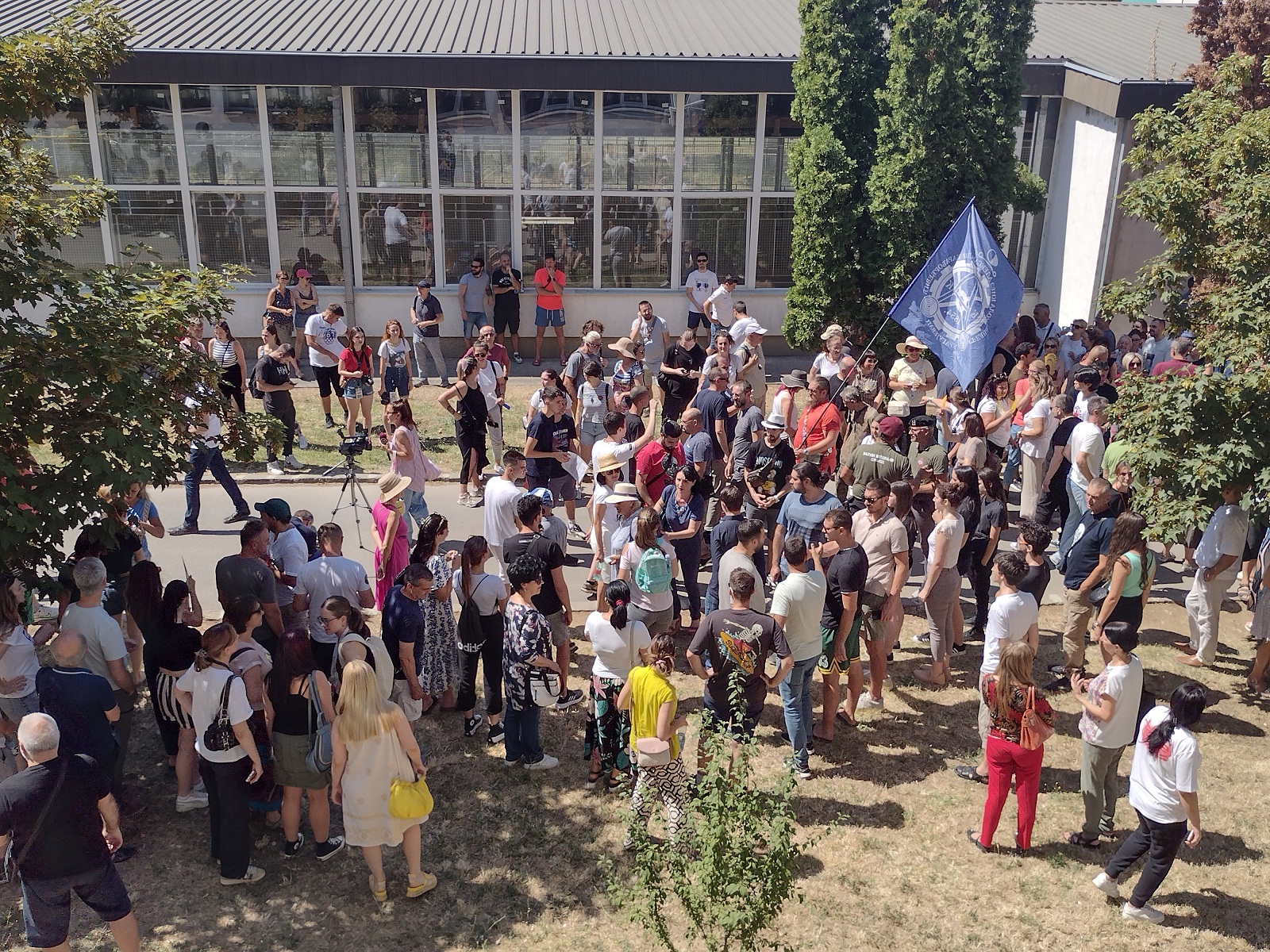 Psihičko i socijalno nasilje ili osveta za podršku studentima i maturantima: Profesorka kragujevačkog ŠUP-a Suzana Rogan ponovo suspendovana 4