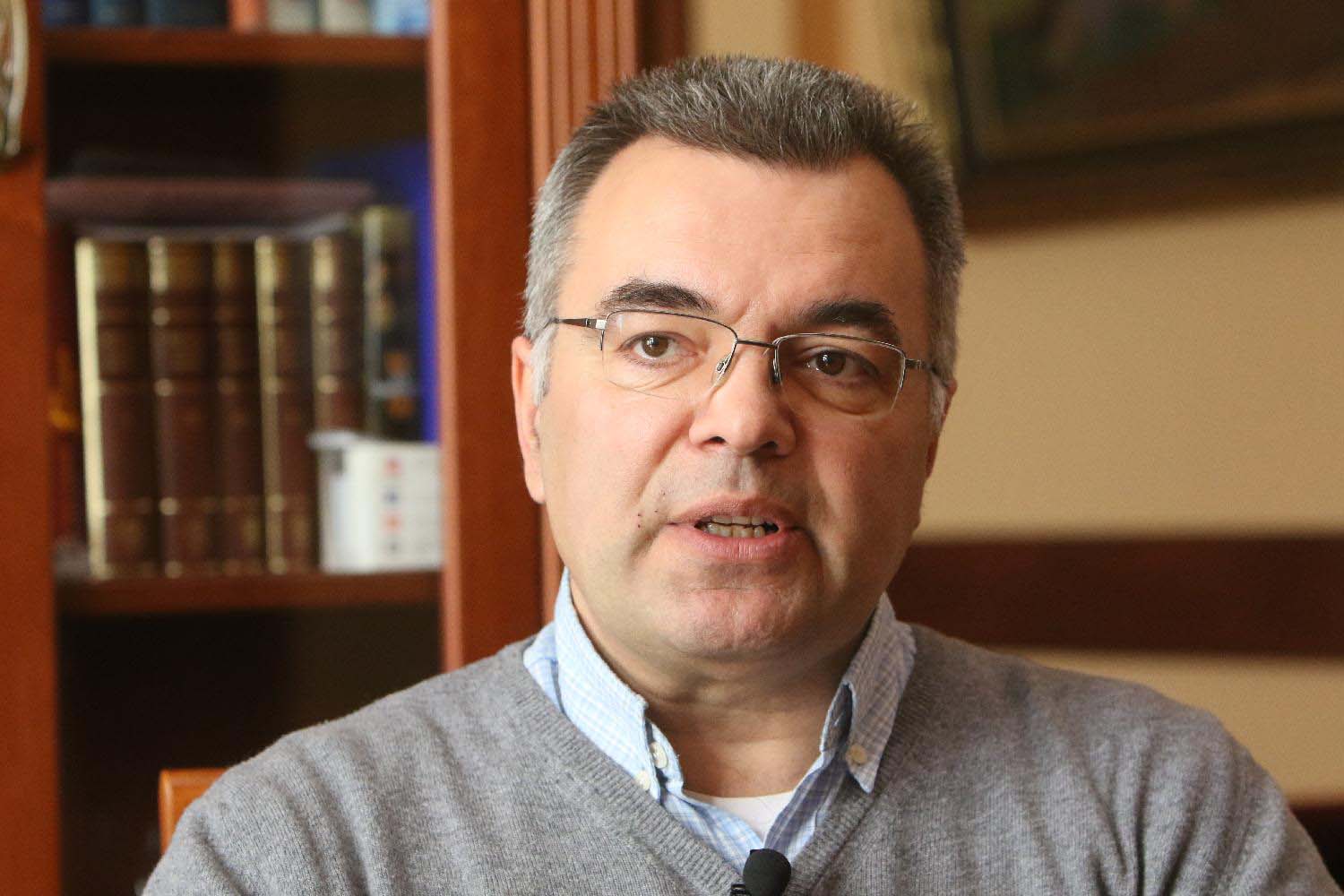 Šta sagovornici Danasa misle o Vučićevoj izjavi da će ga Srbi slaviti kao "malo koga" kada ne bude na vlasti? 5 Šta sagovornici Danasa misle o Vučićevoj izjavi da će ga Srbi slaviti kao "malo koga" kada ne bude na vlasti? 4