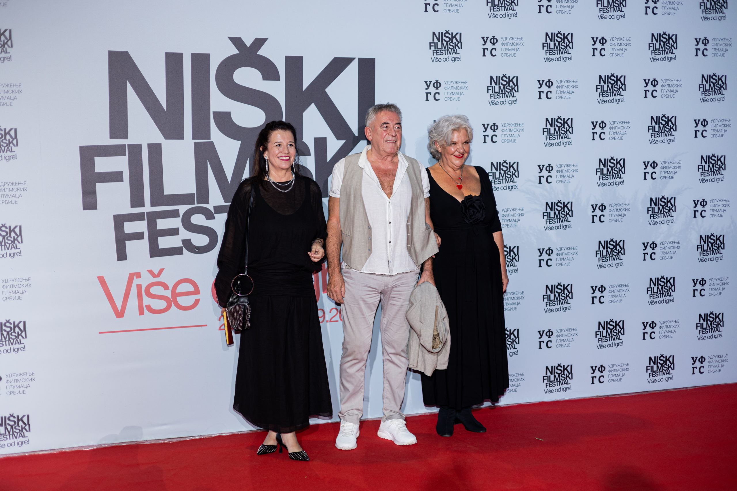 Treće veče Niškog filmskog festivala: Mirjana Karanović, Milutin Mima Karadžić, Nela Mihailović, Svetozar Cvetković 3 Treće veče Niškog filmskog festivala: Mirjana Karanović, Milutin Mima Karadžić, Nela Mihailović, Svetozar Cvetković 3