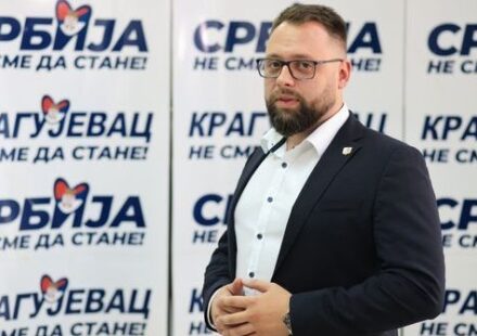 Gradonačelnik Kragujevca ostao bez šefa kabineta: Ko je Aleksandar Lazović? 1