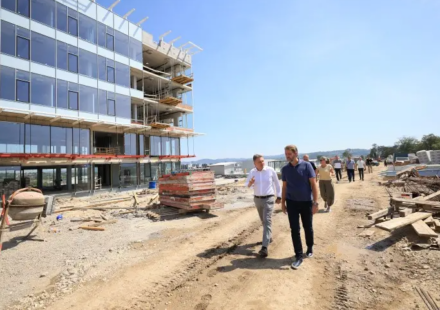 Kragujevac kao centar informacionih tehnologija: Izgradnja prve zgrade Inovacionog distrikta u završnoj fazi 1
