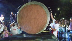 Leskovčani ispekli pljeskavicu od 90, 5 kilograma, oborili prošlogodišnji rekord 1