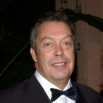 Preminuo Tim Kari 1