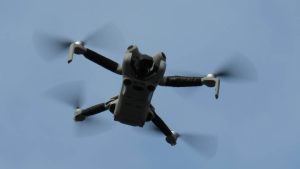 Saobraćajna policija otkriva prekršaje dronom 4