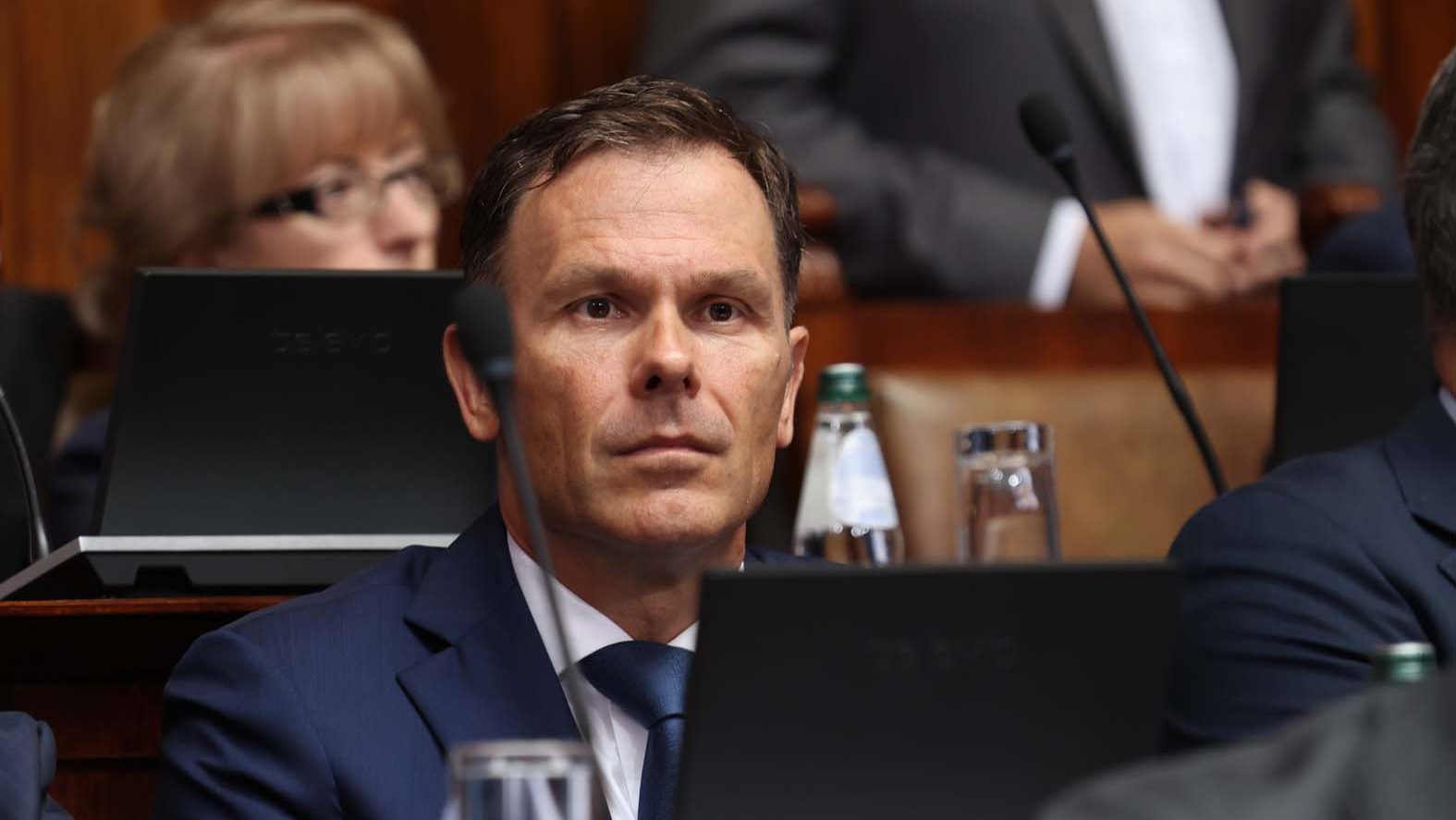 Stojmenović (ZLF): "Ova vlast ne pomaže građanima nego investitorima" 2 Stojmenović (ZLF): "Ova vlast ne pomaže građanima nego investitorima" 2