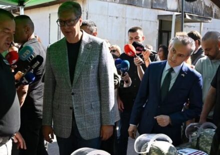 Vučić: Srbija "gledala od komšija, pa uradila i napravila bolje". 1