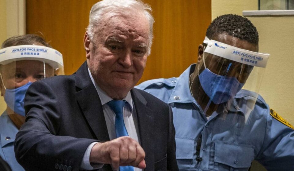 NUNS osudio pretnje novinarima zbog izveštavanja o Mladiću: Mora se navoditi i presuda 1