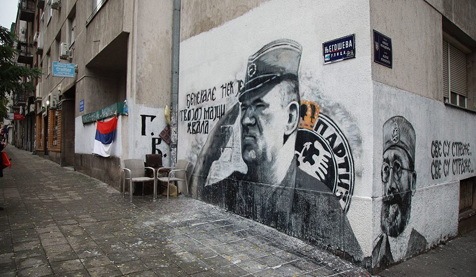 Treba li Vučić da ide na sahranu Ratka Mladića? 1