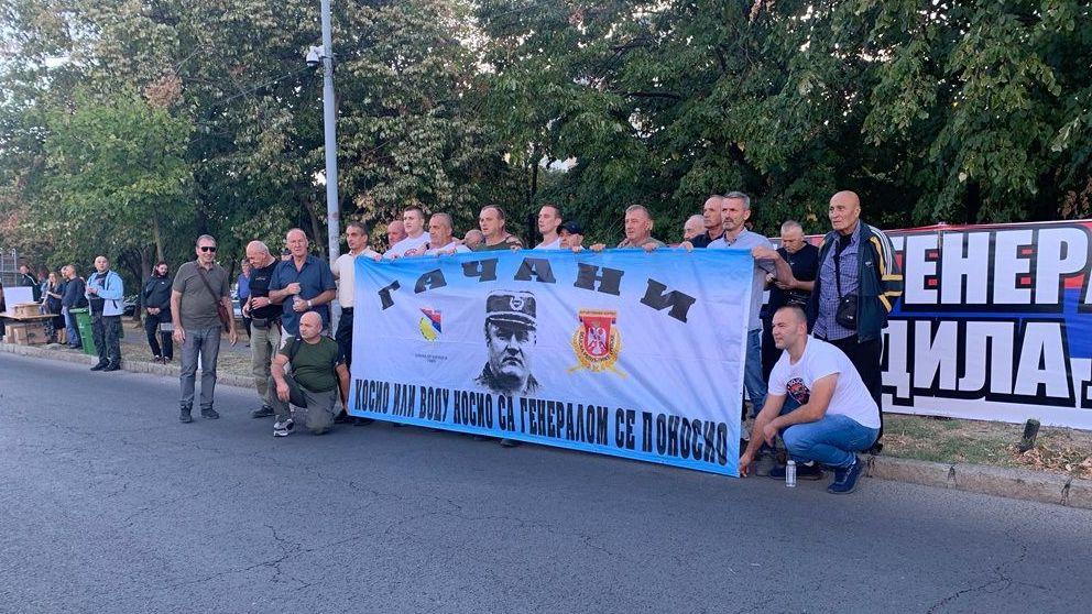 sahrana ratka mladića