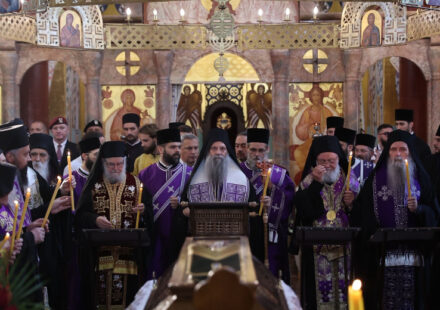 Šta je govorio patrijarh Porfirije na sahrani Ratka Mladića? 1