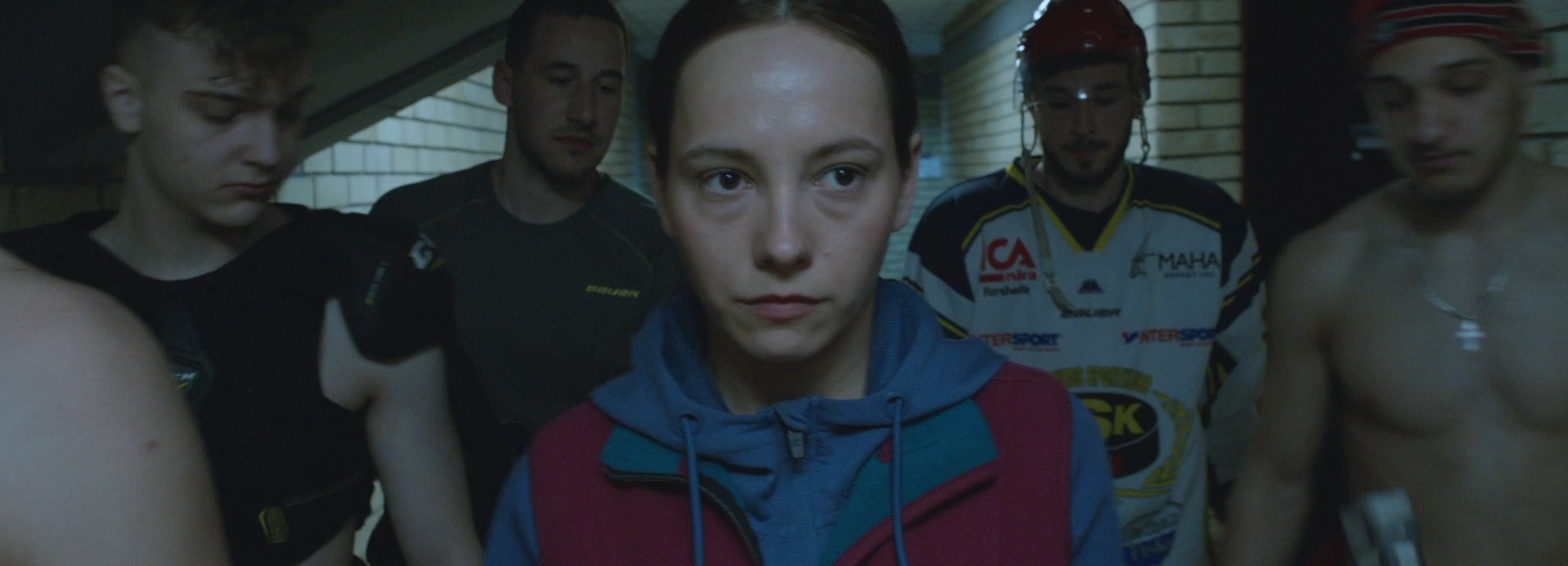 pukotina u ledu Stigao trejler za film „Pukotina u ledu“: Jovana Stojiljković u antologijskoj ulozi za koju je nagrađena u Nišu 3