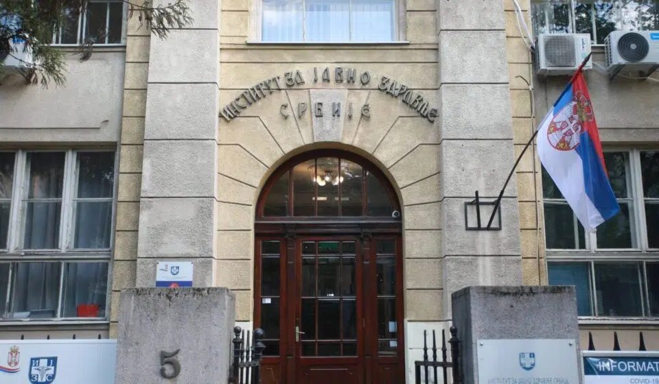 Batut reagovao: Građani da prijave MUP-u ako im preko telefona traže novac u ime Instituta 1