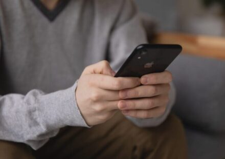 Lažna kazna od 2.500 dinara, ali šteta u dolarima: Beograđanin o novoj SMS prevari zbog koje je ostao bez 230.000 dinara 1