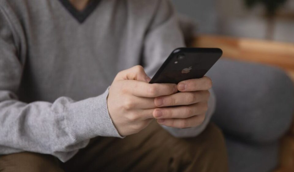 Lažna kazna od 2.500 dinara, ali šteta u dolarima: Beograđanin o novoj SMS prevari zbog koje je ostao bez 230.000 dinara 1