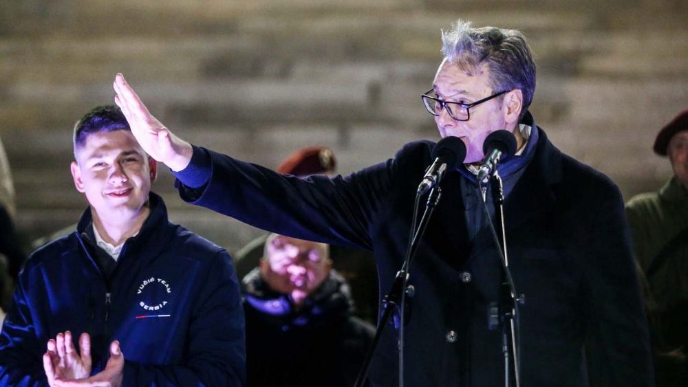 Hvali se kilometrima asfalta, a uništio institucije i "otpuzao" sa Kosova: Da li je Vučić na mestu predsednika Srbije postigao "istorijske uspehe"? 5