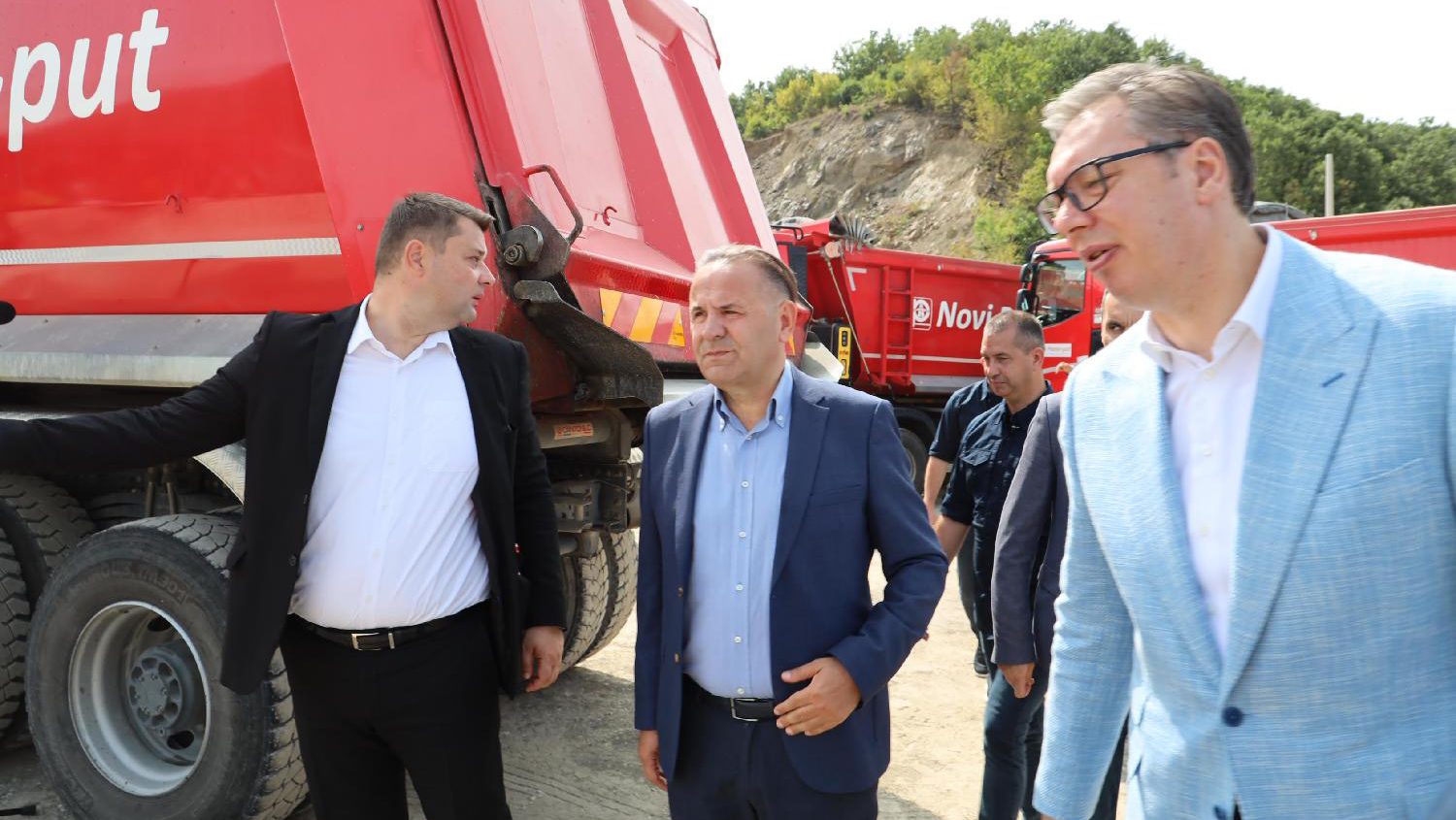 INTERVJU Rasim Ljajić: Ne pripadamo nijednom od dva politička bloka, nikome se nismo obećali i ničiji privezak nismo 3 INTERVJU Rasim Ljajić: Ne pripadamo nijednom od dva politička bloka, nikome se nismo obećali i ničiji privezak nismo 2