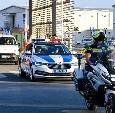 AP o prenosu Mladićevog tela u Beograd za sahranu: Srbija traži ulazak u EU ali ostaje prkosna oko svoje ratne uloge 1