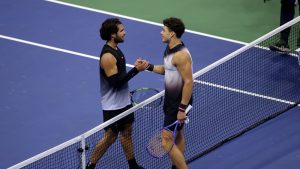 Karlos Alkaraz i Ben Šelton, Foto: EPA/BRIAN HIRSCHFELD