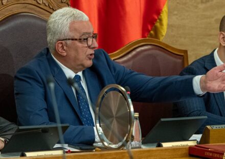 Zbog incidenta ponovo prekinuta sednica Skupštine Crne Gore