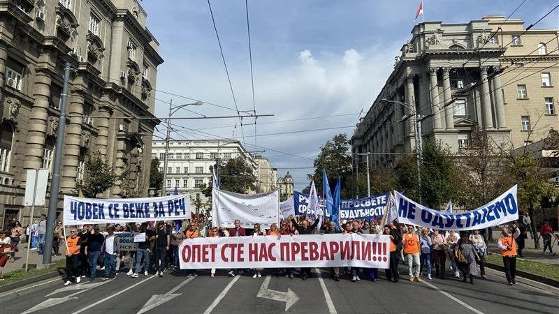 protest prosvetnih radnika