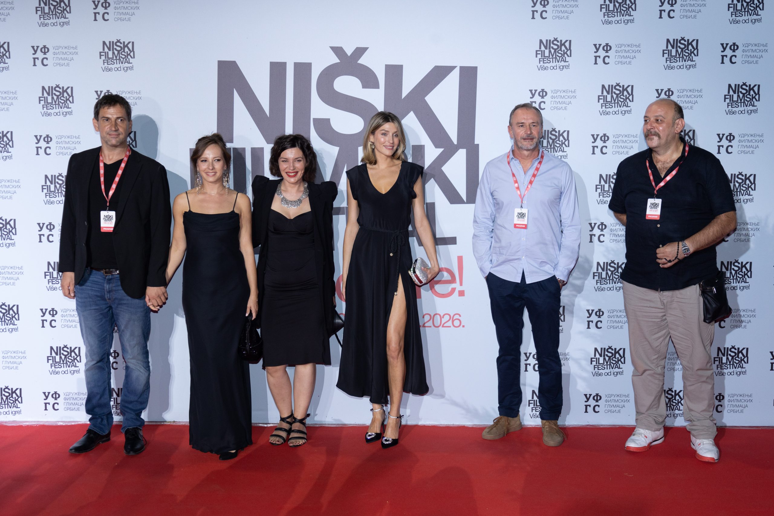 Bjelogrlić na Niškom filmskom festivalu: „Veliki trud je uložen da ponovo dođe do onoga što je najvažnije, a to je spona između glumaca i Nišlija “ 2 Bjelogrlić na Niškom filmskom festivalu: „Veliki trud je uložen da ponovo dođe do onoga što je najvažnije, a to je spona između glumaca i Nišlija “ 1