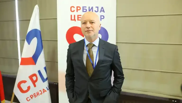 Da li će SNS biti isključena iz EPP posle zahteva evroposlanika iz Bugarske? 2 Mihajlo Brkić, autor stranka Srbija centar