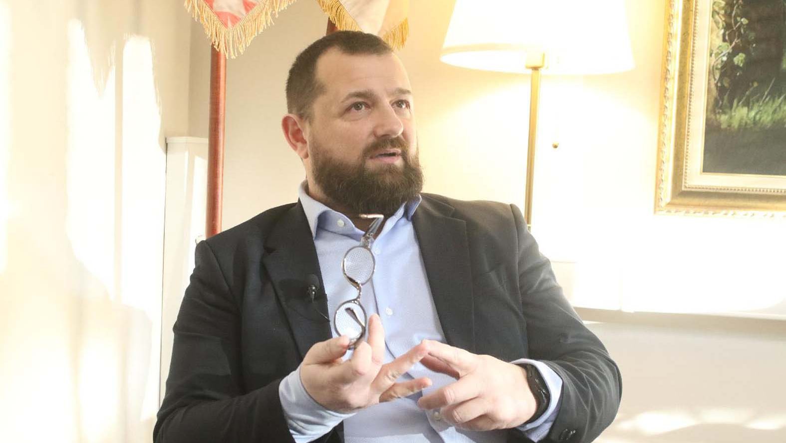 Da li su studenti uspeli da ujedine "četnike i partizane"? 2