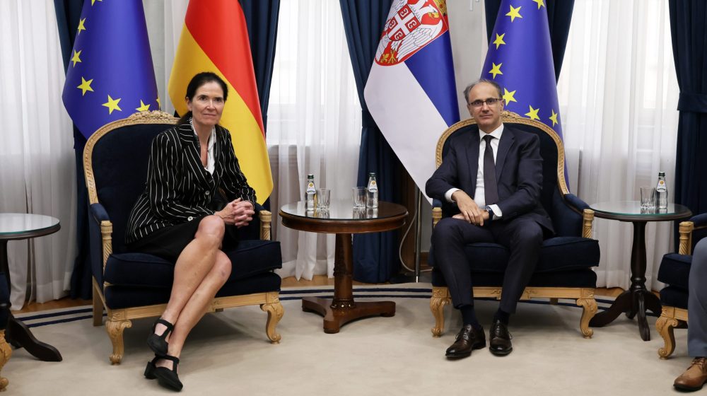 Macut ukazao nemačkoj ambasadorki na probleme profesionalnih vozača u Šengenskoj zoni 11