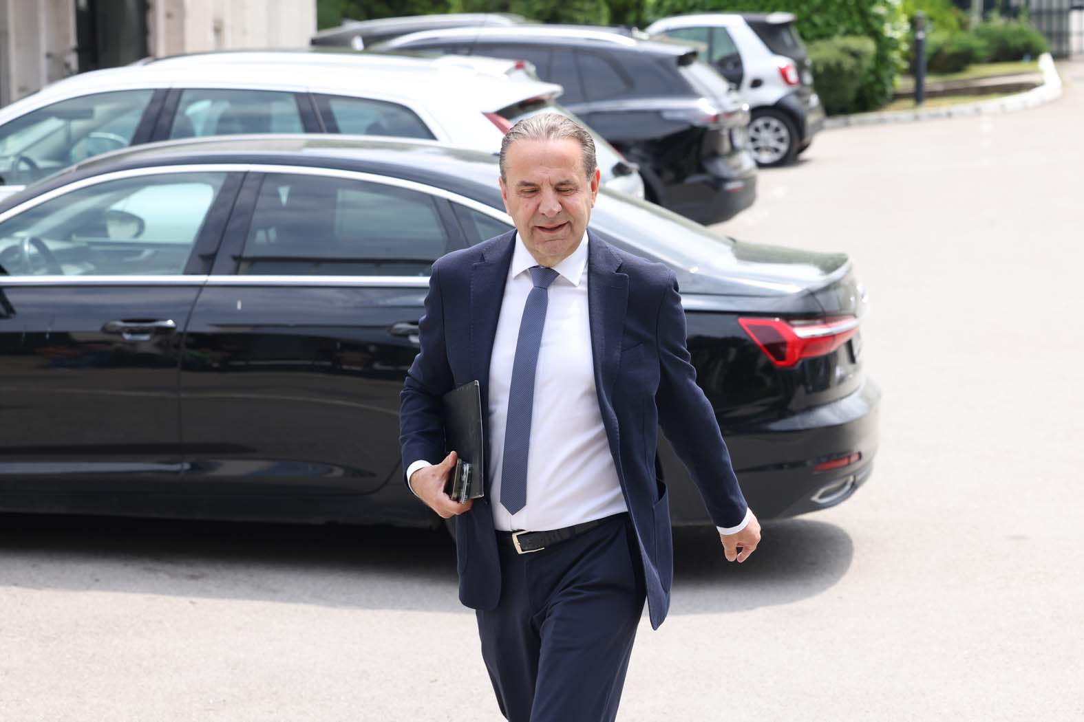 INTERVJU Rasim Ljajić: Ne pripadamo nijednom od dva politička bloka, nikome se nismo obećali i ničiji privezak nismo 2 INTERVJU Rasim Ljajić: Ne pripadamo nijednom od dva politička bloka, nikome se nismo obećali i ničiji privezak nismo 1