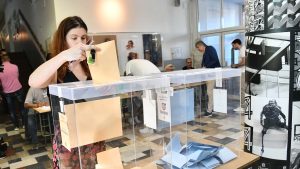 Izbori 2026: Da li imaju pravo glasa mladi koji 25. oktobra pune 18 godina 1