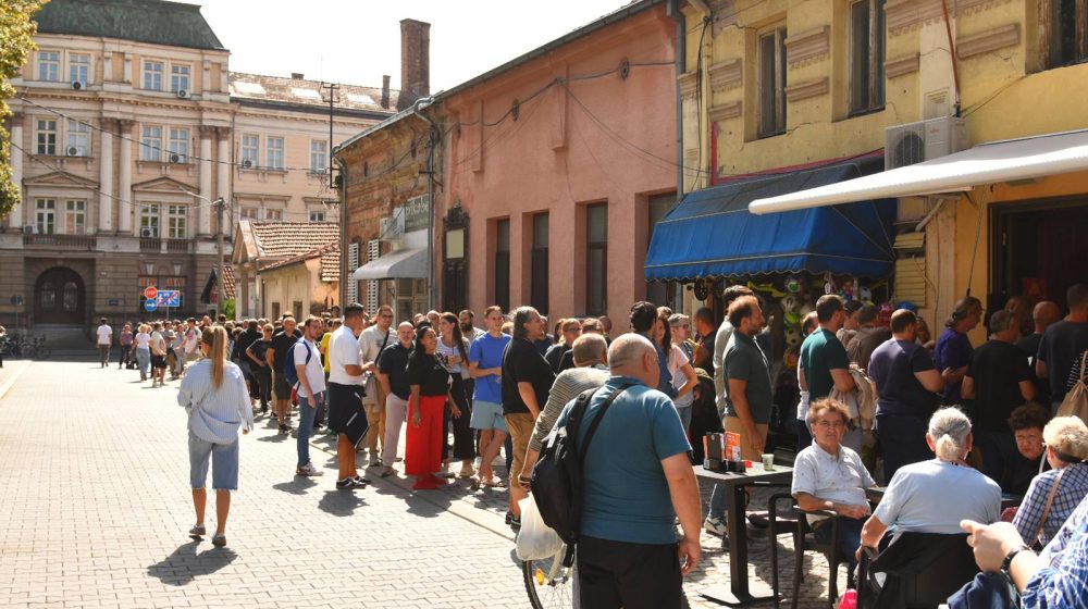 Studenti u blokadi danas predaju potpise RIK-u 8