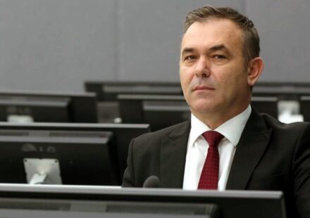 Ko je Redžep Seljimi, koji je od 'kosovske četvorke' dobio najmanju kaznu zatvora za ratne zločine? 1