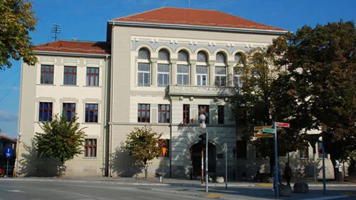 Kolektiv Gimnazije u Čačku: Ne prekidamo nastavu, ostali oblici saradnje s nametnutom upravom se obustavljaju 1