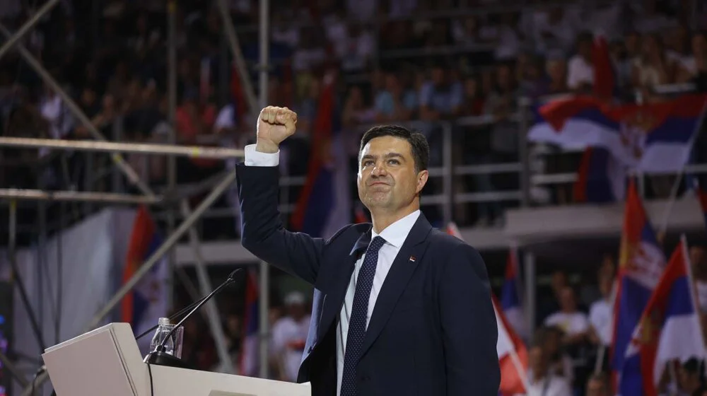 Zašto na listi "Aleksandar Vučić-Ujedinjena Srbija" nema gradonačelnika, a ni ostalih vodećih funkcionera iz Niša? 3