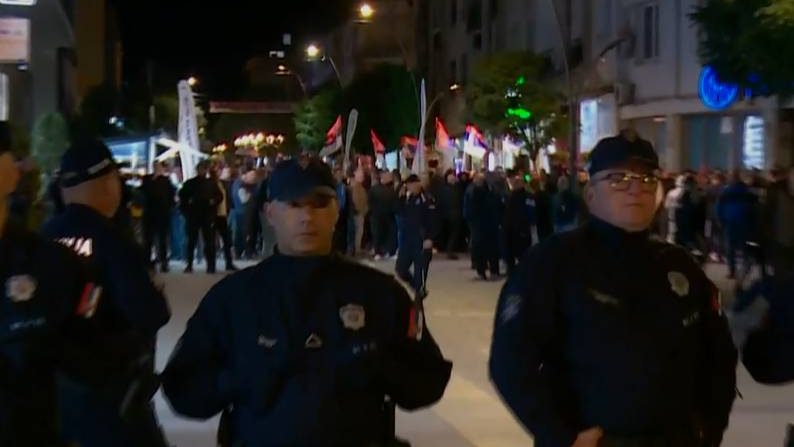 kordon policije u Vranju