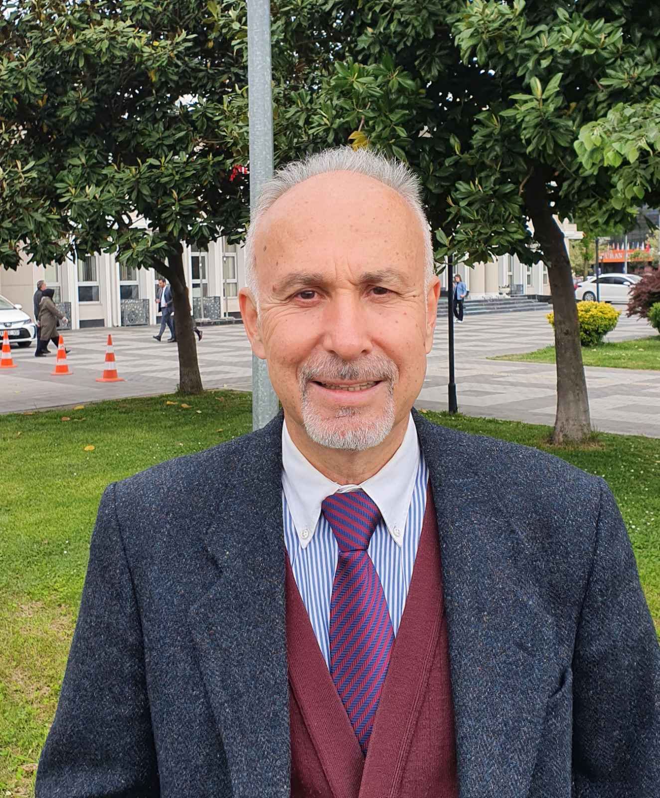 "Nisam očekivao drugačiji stav od nacionalističke Vučićeve vlasti": Bivši ambasador Turske u Beogradu o sahrani "kasapina Mladića" 2