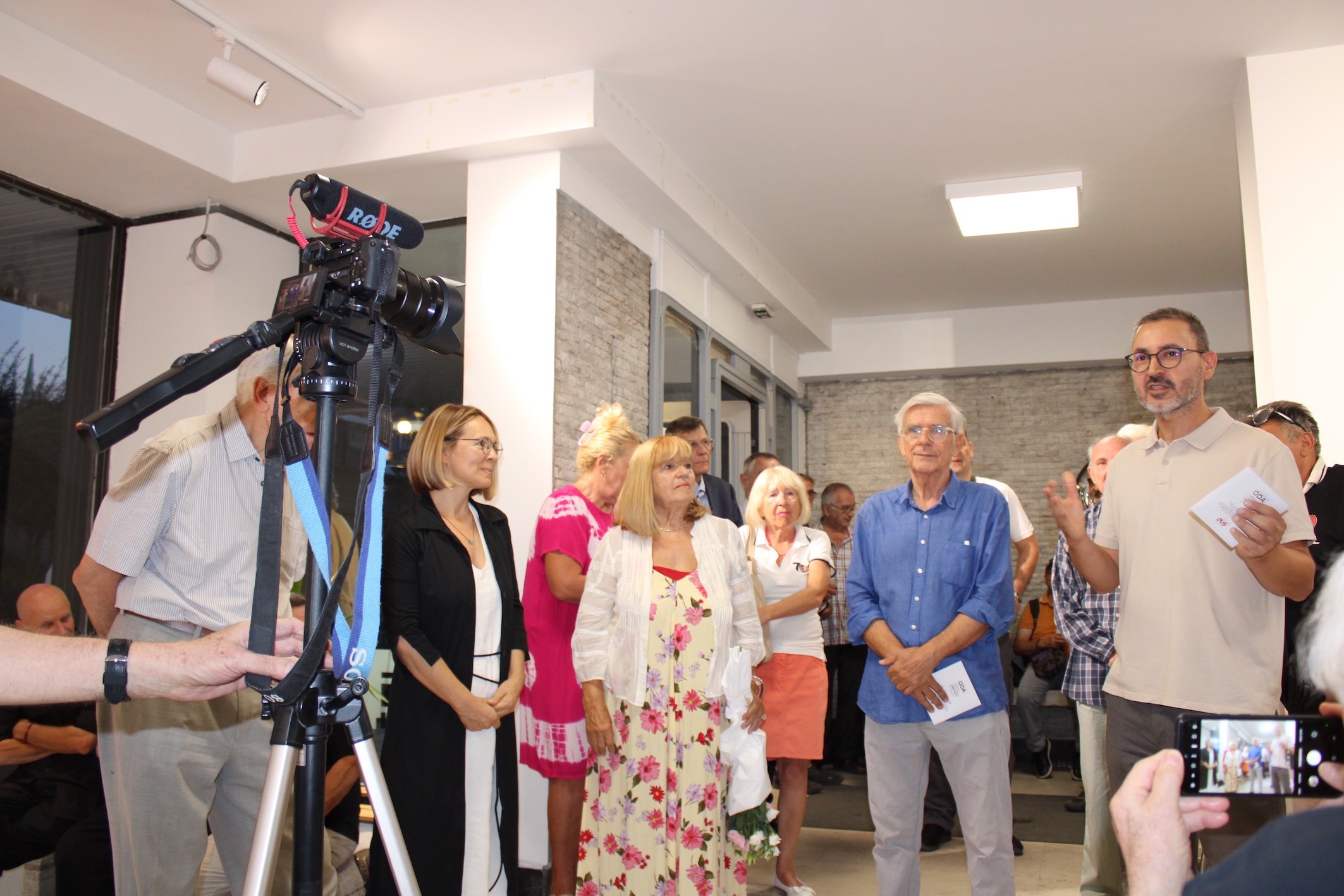 Otvorena izložba ”Beskonačna svetlost” Sandre Malić i Stanka Crnobrnje u Galeriji Grafički kolektiv: Slike ljubavi (FOTO) 2