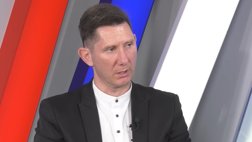 Popravljanje političkog rejtinga ili briga za medicinske sestre na intenzivnoj nezi: Zašto Vućić odvaja zdravstvene radnike? 2 Popravljanje političkog rejtinga ili briga za medicinske sestre na intenzivnoj nezi: Zašto Vućić odvaja zdravstvene radnike? 2