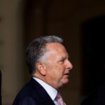 Ukrajinski predsednik Vladimir Zelenski, specijalni izaslanik SAD Stiv Vitkof i Džared Kušner, zet predsednika američkog predsednika Donalda Trampa, posle zajedničke konferencije za novinare