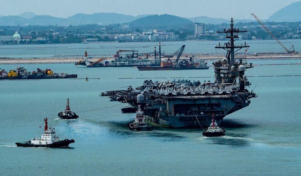 USS Abraham Lincoln, američki nosač aviona 'Abraham Linkoln'