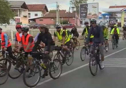 doček studenata biciklista u Vranju
