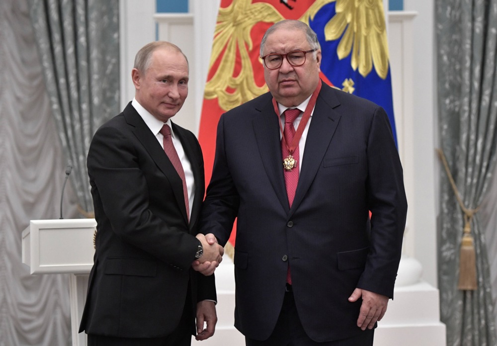 "Putinovi ljudi": Ko su ruski milijarderi Ališer Usmanov i Mihail Fridman, koje su diplomate EU skinule sa spiska sankcija i zbog čega? 2 "Putinovi ljudi": Ko su ruski milijarderi Ališer Usmanov i Mihail Fridman, koje su diplomate EU skinule sa spiska sankcija i zbog čega? 2