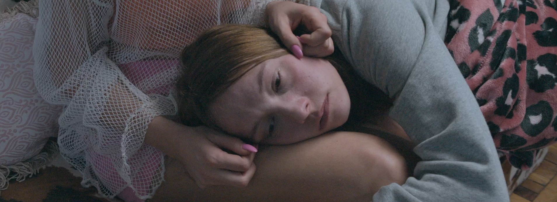pukotina u ledu Stigao trejler za film „Pukotina u ledu“: Jovana Stojiljković u antologijskoj ulozi za koju je nagrađena u Nišu 2
