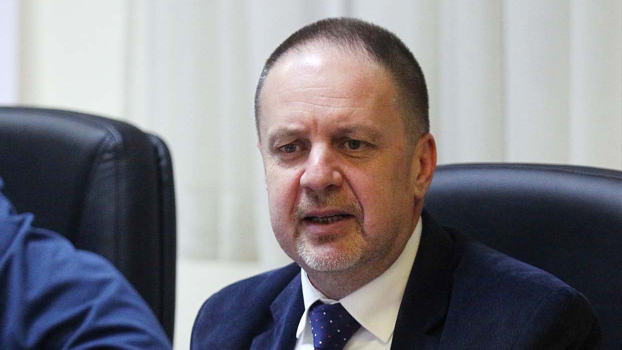 Vučić abolira aktiviste, ali i „one koji su napadali blokadere“: Pravnici upozoravaju na relativizaciju nasilja 2 Vučić abolira aktiviste, ali i „one koji su napadali blokadere“: Pravnici upozoravaju na relativizaciju nasilja 2