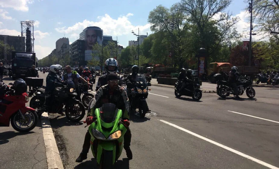 Uprava saobraćajne policije apeluje: Oprez sa motorima 14