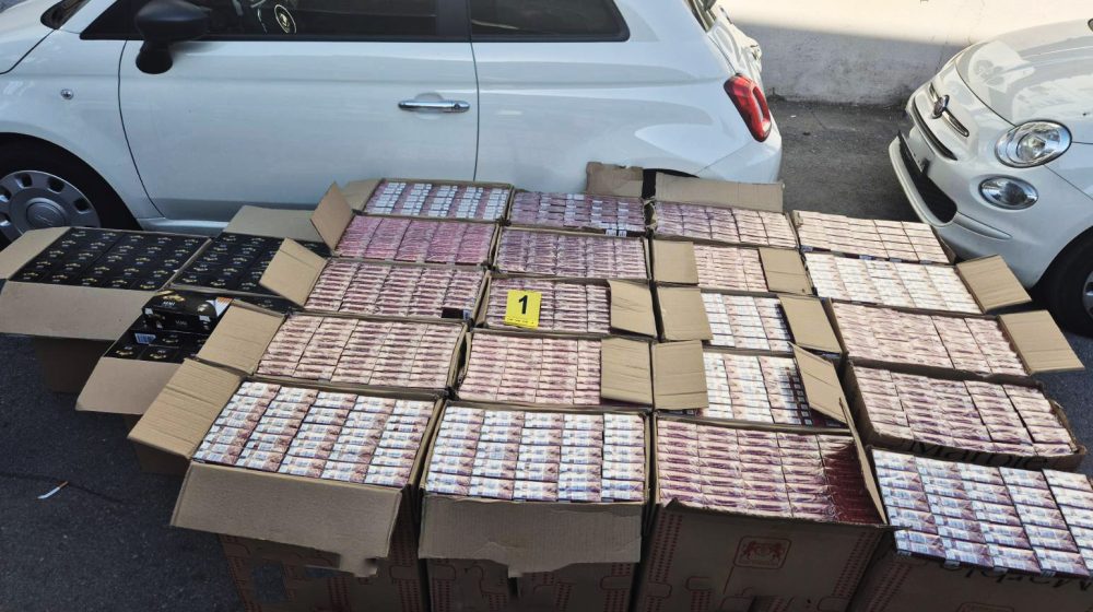 MUP: Uhapšen Beograđanin u čijem automobili su bile cigarete vredne 2,85 miliona dinara 6